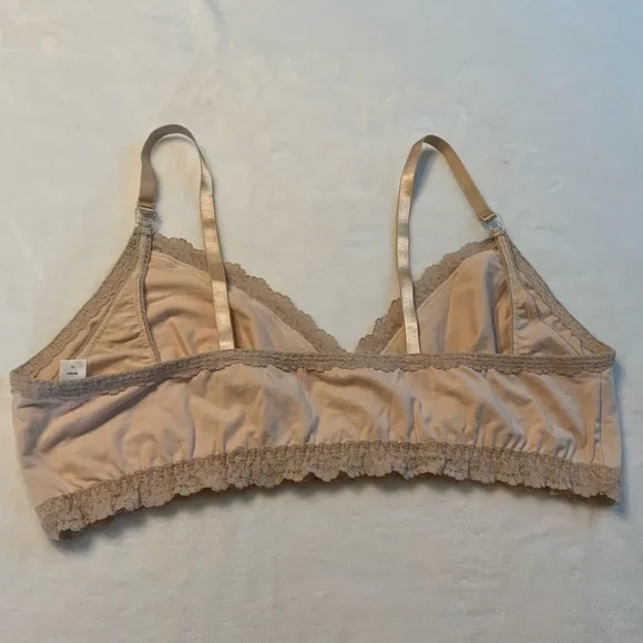 Hanky Panky Soft Maternity Nursing Bralette - Picture 6 of 11